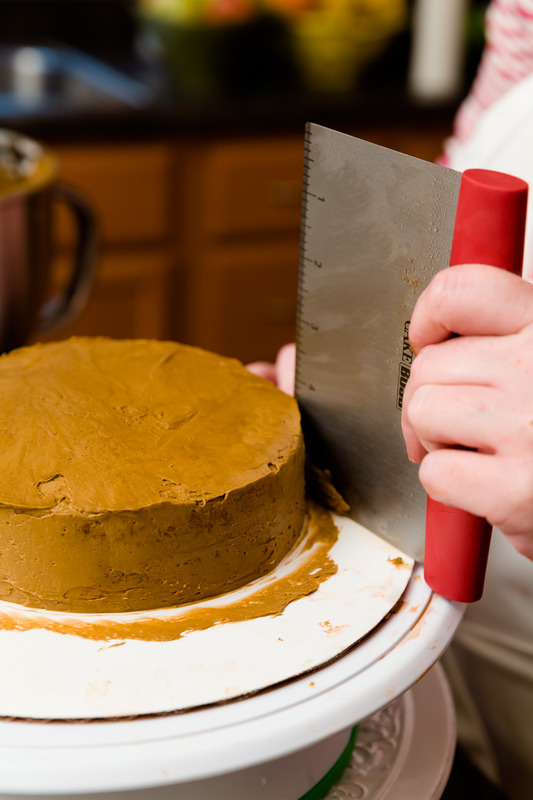 How to Decorate a Cake with a Cupcake Bouquet Cupcake Project