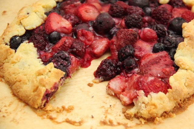 Gluten Free Rustic Berry Galette Recipe // SmashedPeasandCarrots.com